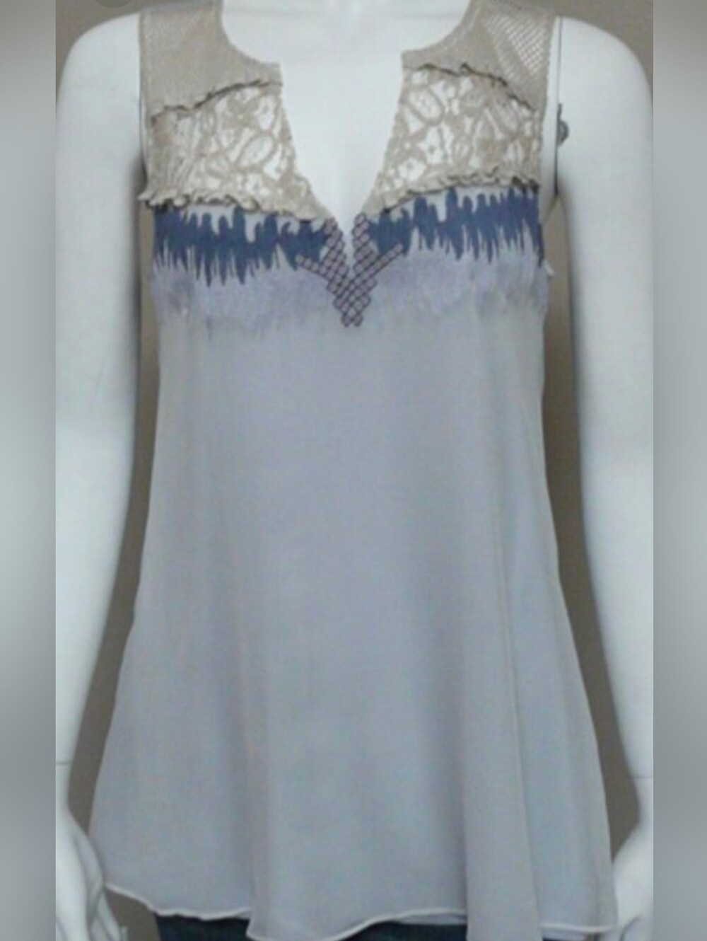 Sundance Lace Yoke Silk Chiffon & Jersey Sleeveless Top - - Picture 3 of 4
